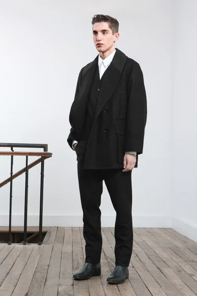 Look 3